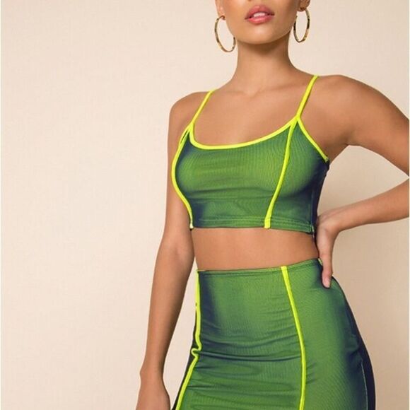 Superdown Green & Yellow Moriah Contrast Mesh Crop Top - Picture 1 of 8